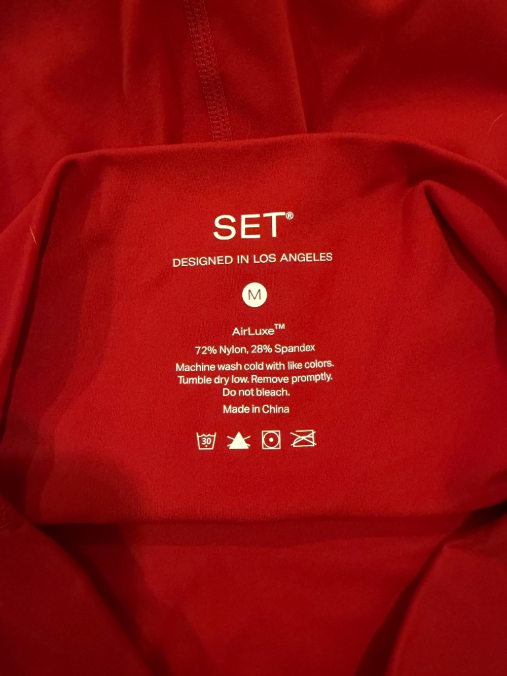 Red Set Active Set Size Medium - Picture 6 of 6